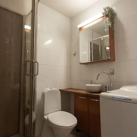 Hotel Huoneisto Helsingin Sydammessa Helsinki